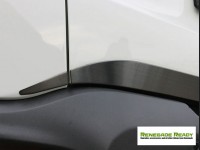 Jeep Renegade Lower Tailgate Trim - Black Brushed